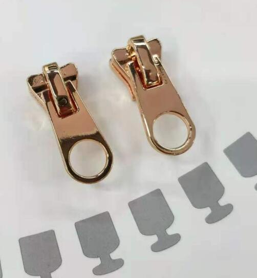 Fancy pull head